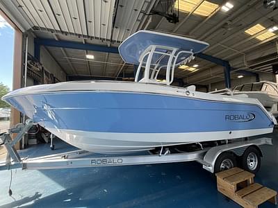 BOATZON | Robalo 222 Explorer 2025