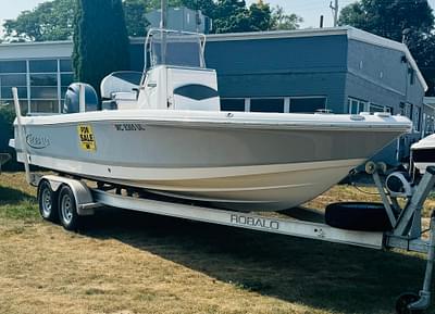 BOATZON | 2019 Robalo 226 Cayman