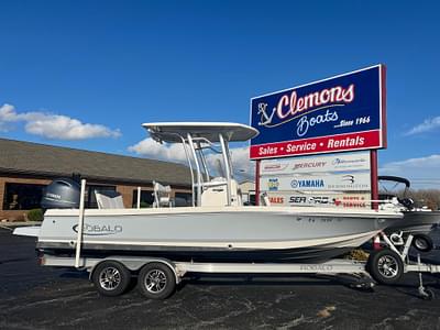 BOATZON | 2020 Robalo 226 Cayman