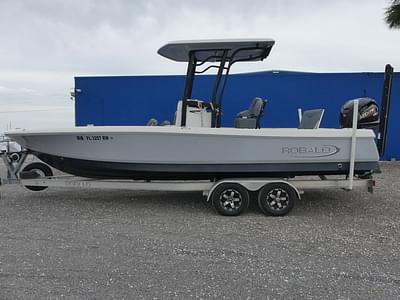 BOATZON | Robalo 246 Cayman 2019