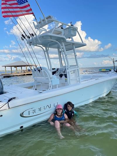 BOATZON | Robalo 246 Cayman 2020