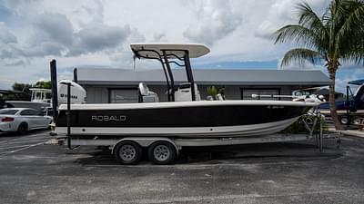 BOATZON | Robalo 246 Cayman 2020