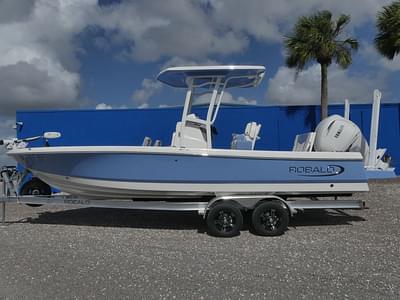 BOATZON | Robalo 246 Cayman 2025