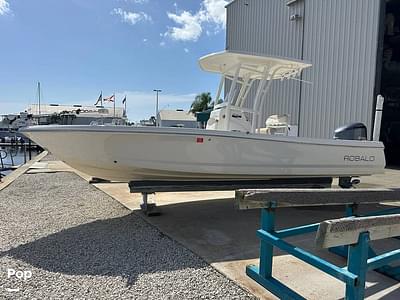 BOATZON | Robalo Cayman 246