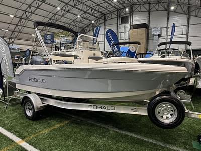 BOATZON | Robalo R 160 CC 2025