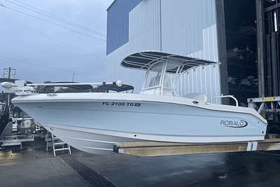 BOATZON | Robalo R 200 2022