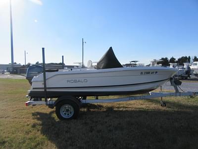 BOATZON | Robalo R160 Center Console 2016