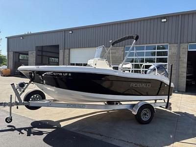 BOATZON | Robalo R180 2018