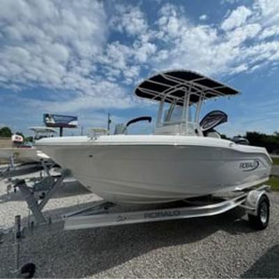 BOATZON | Robalo R180 2024