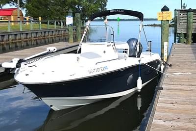 BOATZON | Robalo R180 Center Console 2022