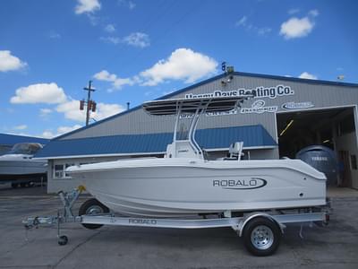 BOATZON | Robalo R180 Center Console 2024