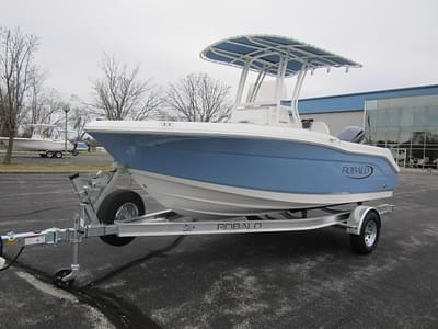 BOATZON | Robalo R180 Center Console 2024