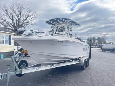 BOATZON | Robalo R200 Center Console 2023