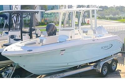 BOATZON | Robalo R202EX 2025 BOATZON | Robalo R202EX 2025