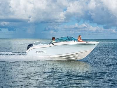 BOATZON | Robalo R207 2024