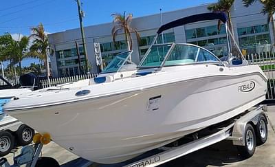 BOATZON | Robalo R207 2024 BOATZON | Robalo R207 2024