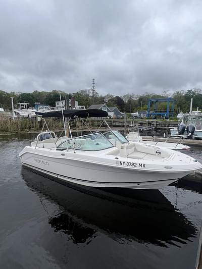 BOATZON | Robalo R207 Dual Console 2014