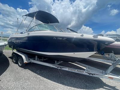 BOATZON | Robalo R207 Dual Console 2019