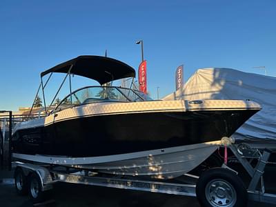 BOATZON | Robalo R207 Dual Console 2024