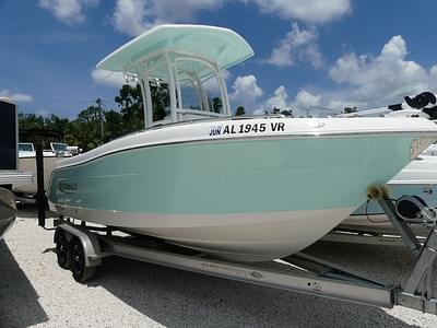 BOATZON | Robalo R222 2021