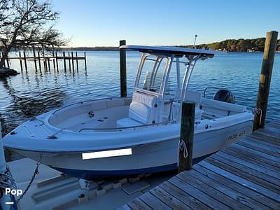 BOATZON | Robalo R222