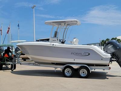 BOATZON | Robalo R222EX 2024