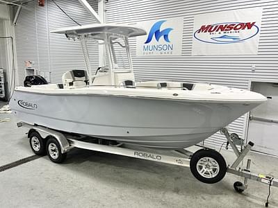 BOATZON | Robalo R222EX 2024