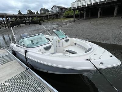 BOATZON | Robalo R227