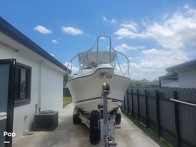 BOATZON | Robalo R235