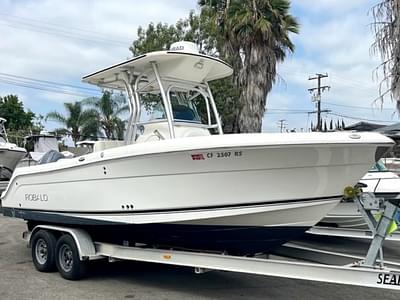 BOATZON | Robalo R240 2008