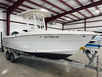 BOATZON | Robalo R242 Center Console 2021
