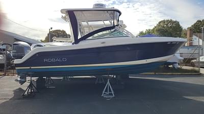 BOATZON | Robalo R247 2018 BOATZON | Robalo R247 2018