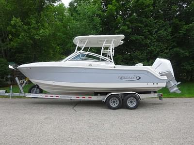 BOATZON | Robalo R247 2022 BOATZON | Robalo R247 2022
