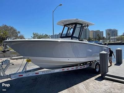 BOATZON | Robalo R250