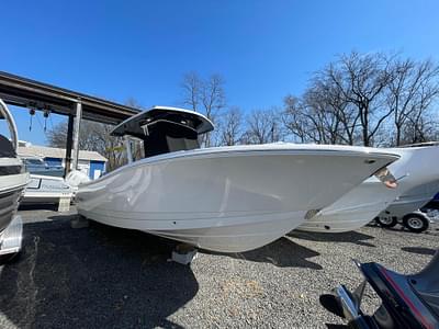 BOATZON | Robalo R270 Center Console 2024