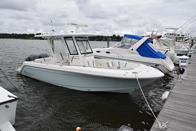 BOATZON | Robalo r272 2020