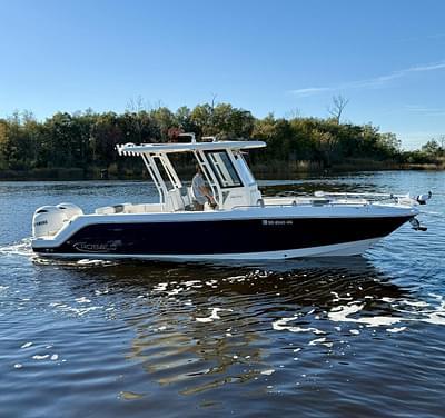 BOATZON | Robalo R272 Center Console 2021