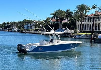 BOATZON | Robalo R300 Center Console 2014