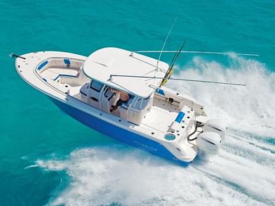 BOATZON | Robalo R302 2018