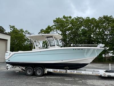 BOATZON | Robalo R302 Center Console 2018