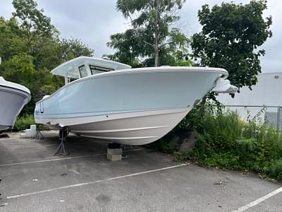 BOATZON | Robalo R360 2025