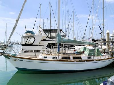 BOATZON | Robert Perry 41 Sloop 1979