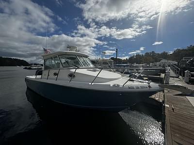 BOATZON | Sailfish® 320 Express Pilothouse 2014