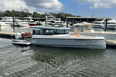 BOATZON | Saxdor 320 GTC 2025