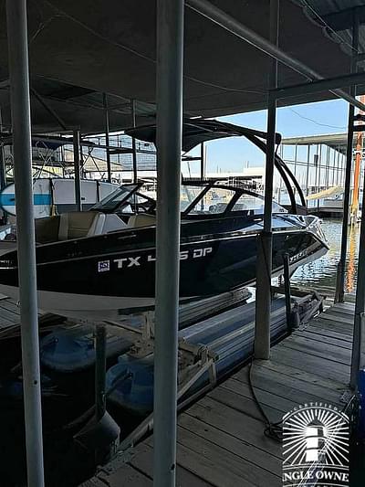 BOATZON | Scarab 195 BOATZON | Scarab 195