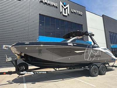 BOATZON | Scarab 285 Wake ID 2024