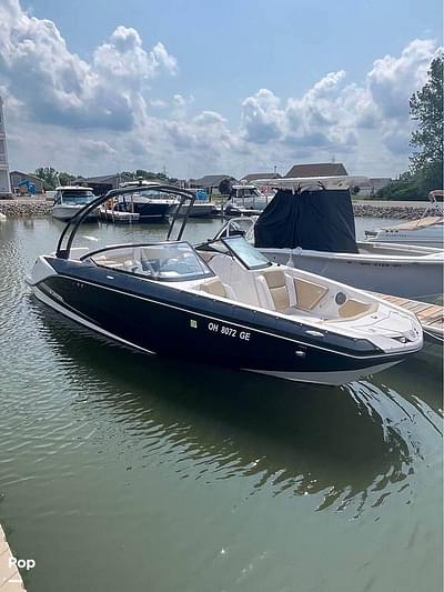 BOATZON | Scarab Ho 255 Platinum