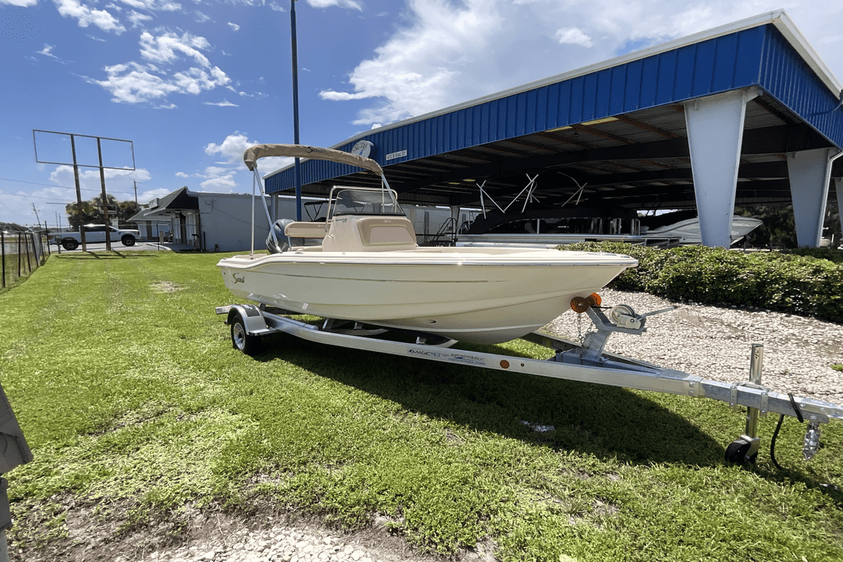 2025 Scout 175 Sportfish - Sold Boat