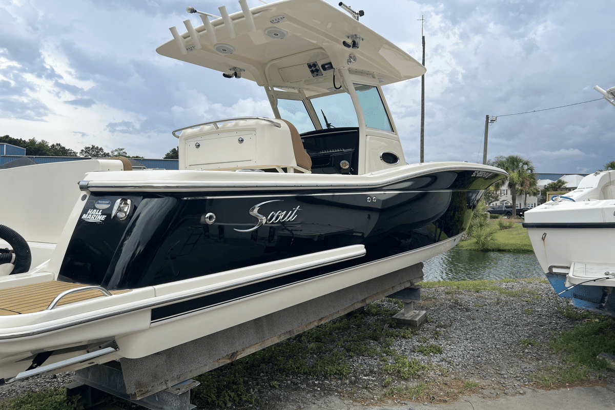 2014 Scout 275 LXF - Sold Boat