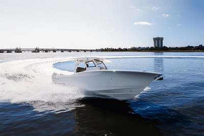 BOATZON | Scout 330 LXF 2024